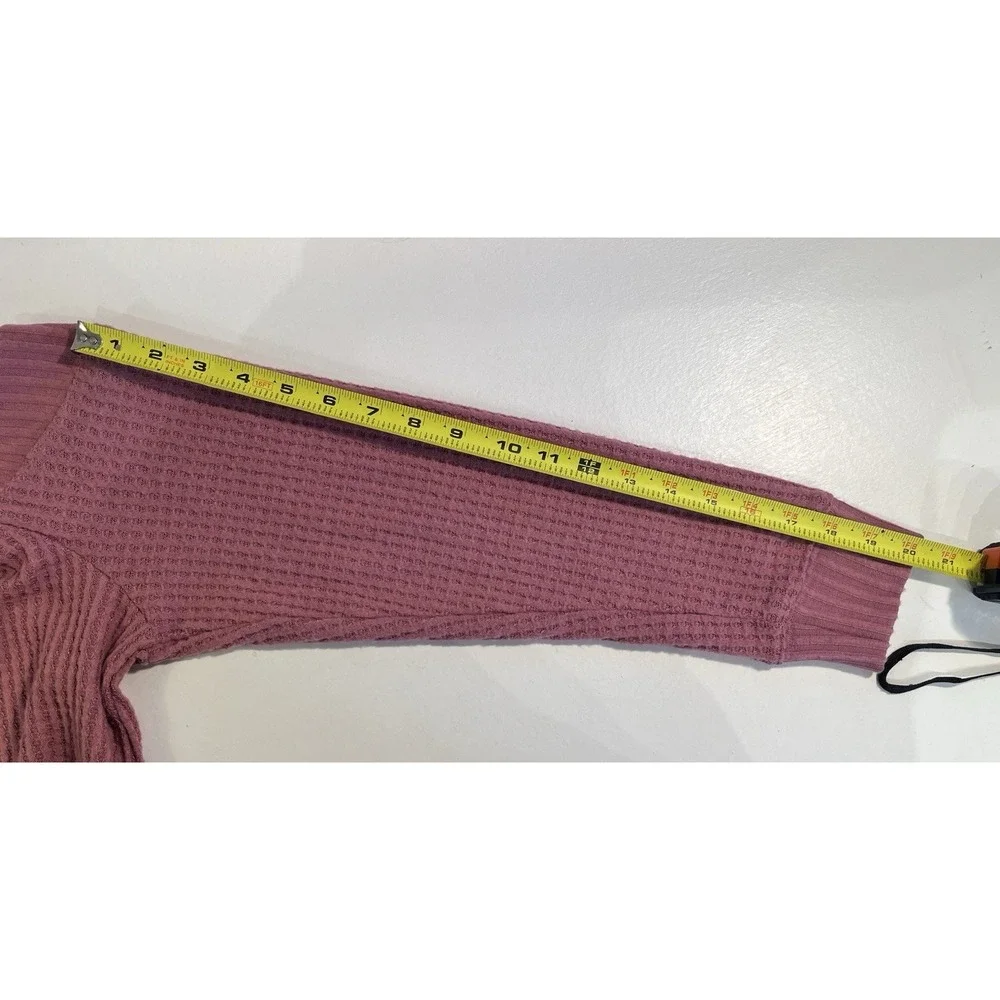 Torrid Off Shoulder Waffle Knit Sweatshirt Pink Size 0  12 Plus Soft Cozy NWT - Picture 10 of 11